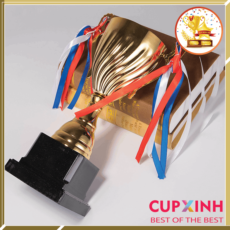 C010 Cup Nhỏ Vân Chéo Kim Loại